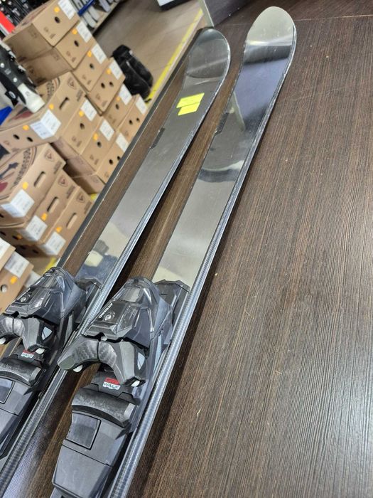 Narty ATOMIC VOLANT 5000 + M 10 GW  160cm N-231