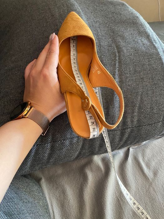 Buty z czubem, śliczny kolor
