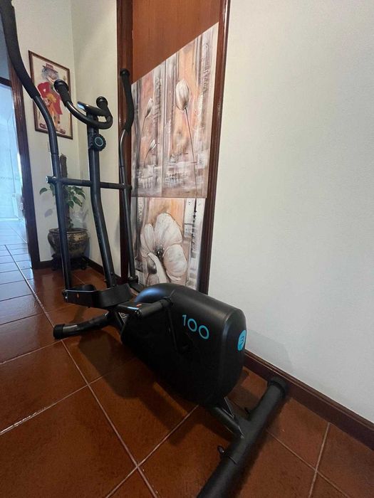 Bicicleta Elíptica Domyos 100 — Como Nova!