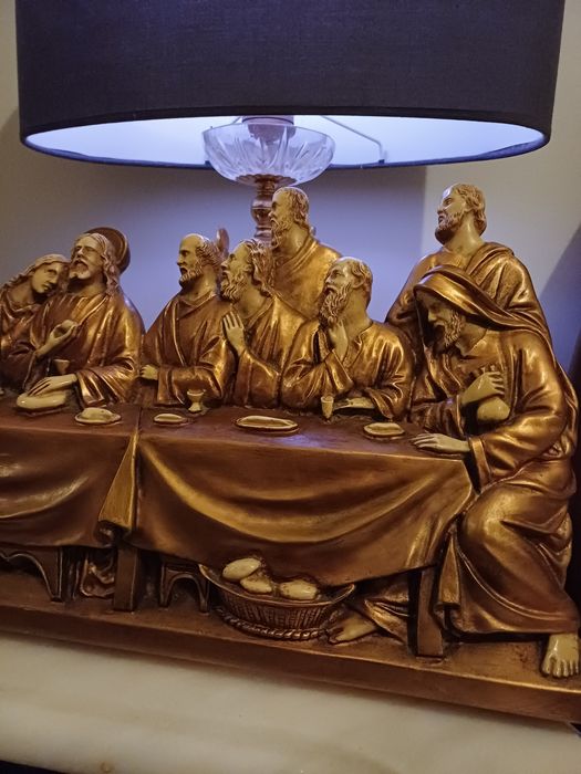 Ceia de cristo dourada