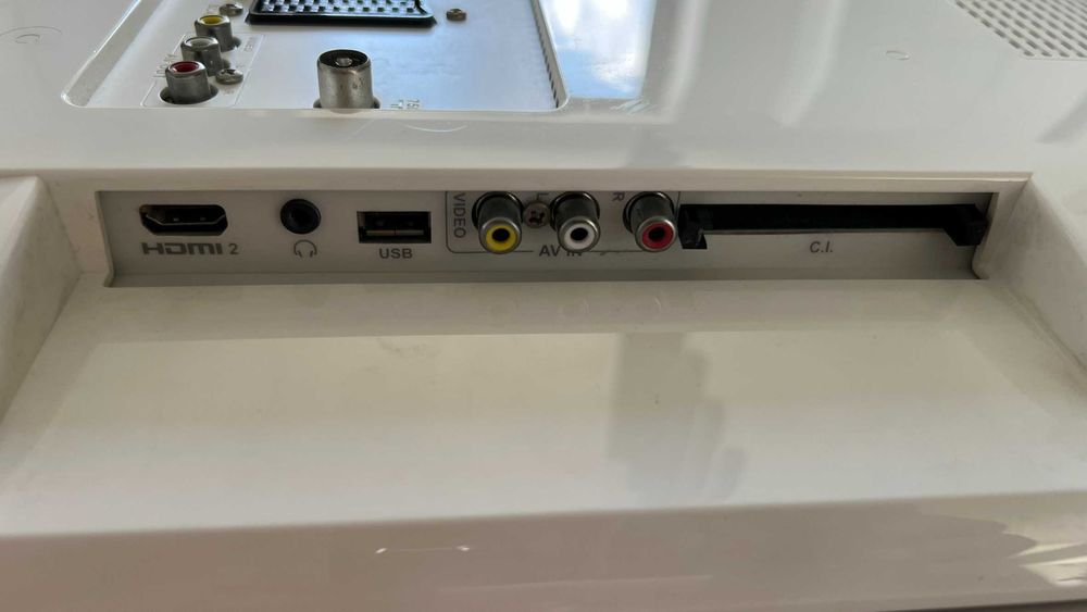 Telewizor Sharp LC-26LE320E LED