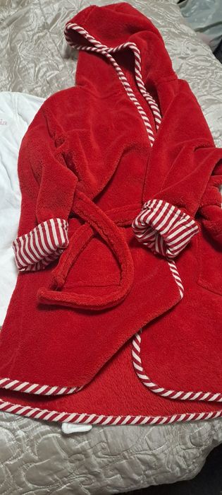 Халат Ледяное сердце    розовый на 3 года и другие халаты детские