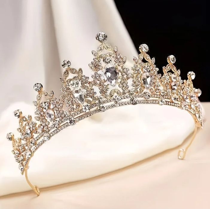 Діадема, тіара, корона