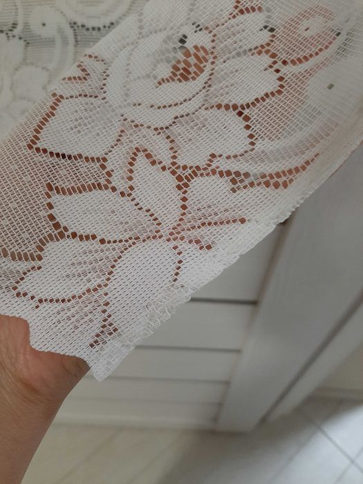 Тюль для невеликого маленького вікна