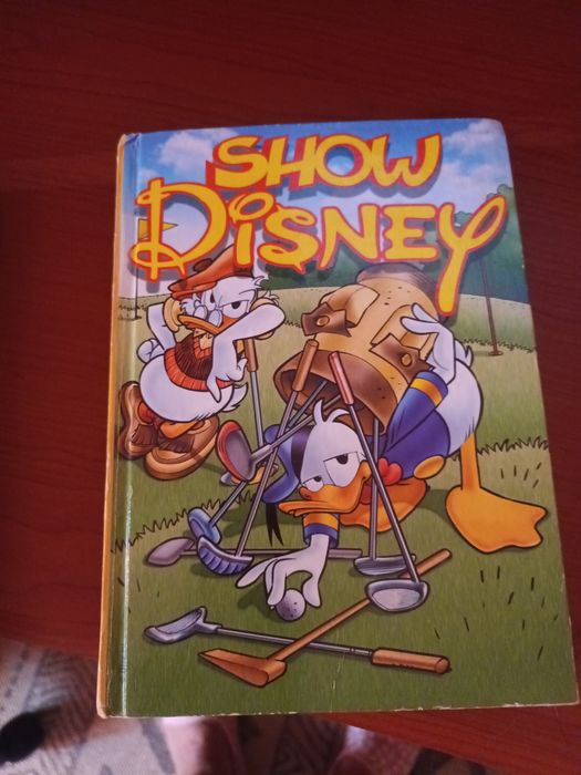 Três livros de banda desenhada