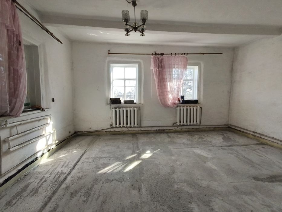 Будинок 10 км від Біла Церква в селі Черкас