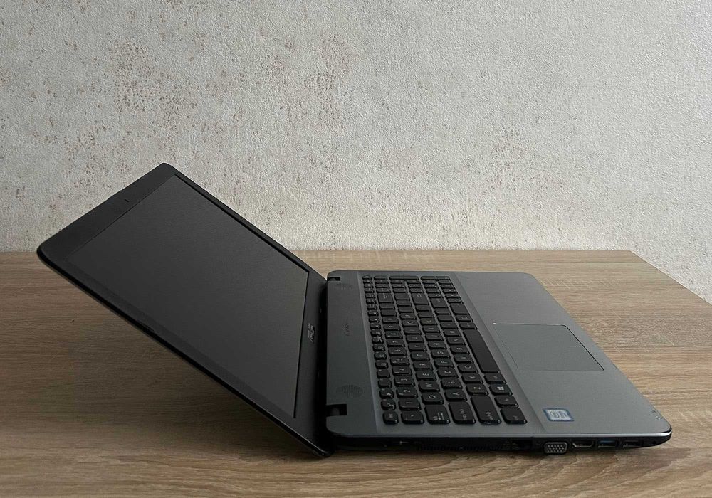 Ноутбук Asus (15.6" FHD / Intel Core i5 / 8 GB DDR4 / 128 GB SSD)