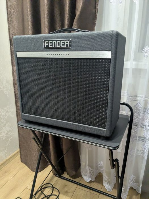Fender Bassbreaker 1x12 гітарний кабінет