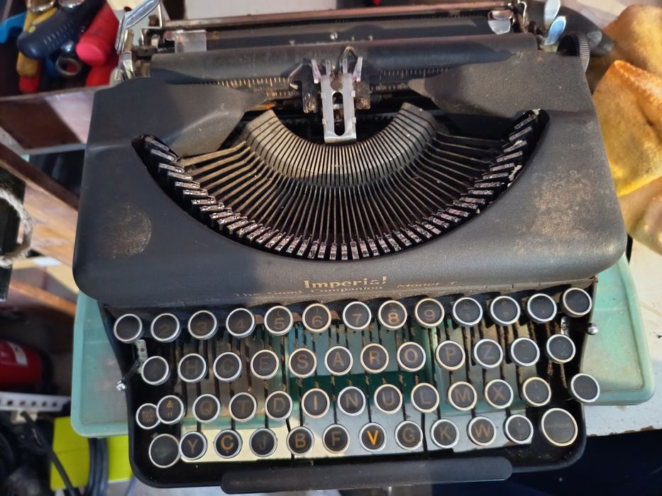 Máquina de escrever imperial
