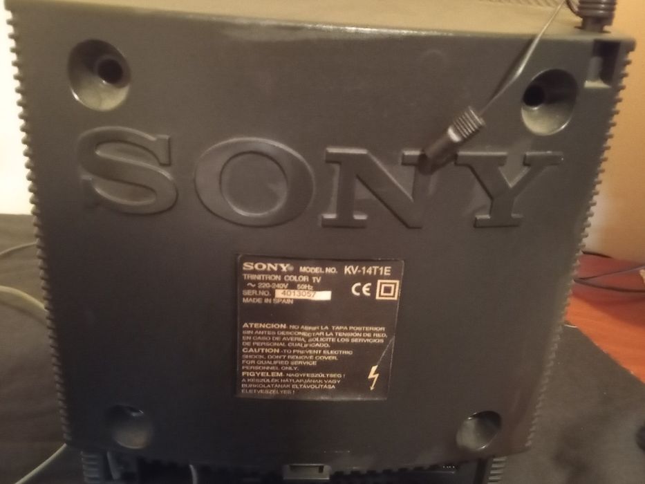 Sony Trinitron KV-14T1E