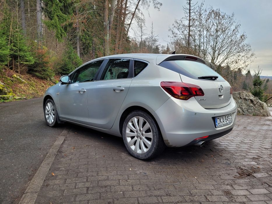 Opel Astra J 1.4 benzyna