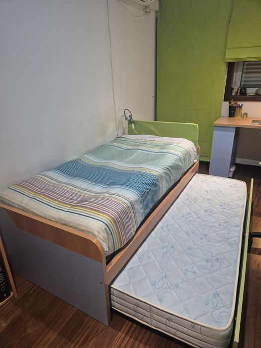 Quarto criança em bom estado