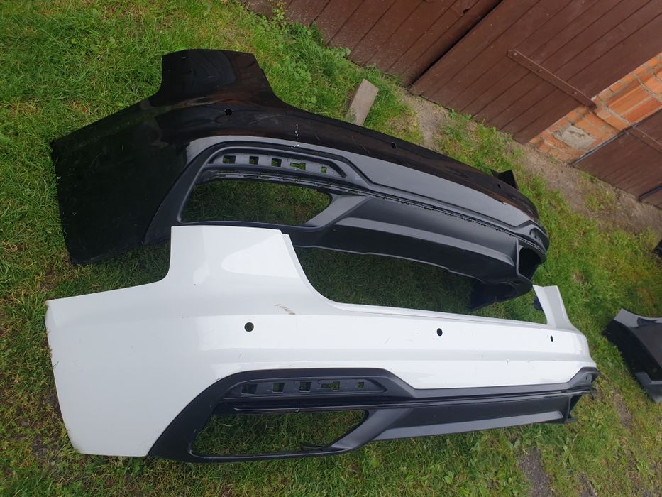 Audi a4 b9  8w9 zderzak tyl kombi lift s line