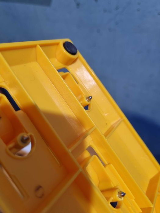 Narzędzie do zawieszania obrazów z poziomicą haczyk obrazek obrazków