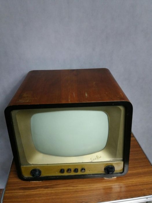 telewizor szafir antyk