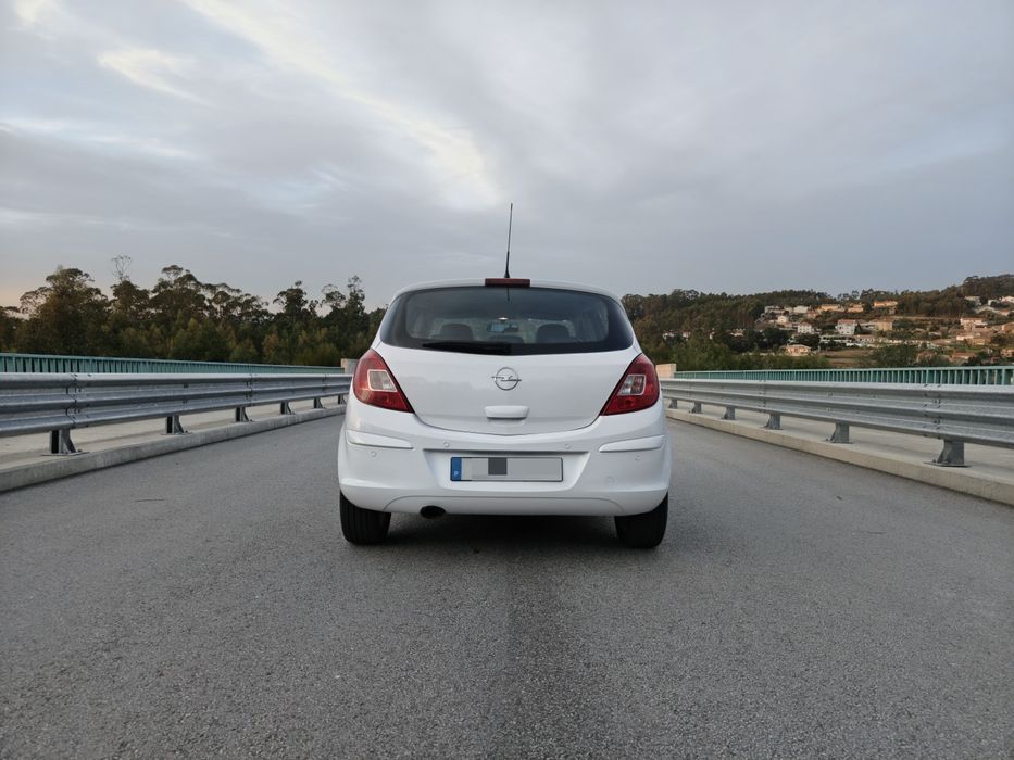 Opel Corsa D 1.2 80cv