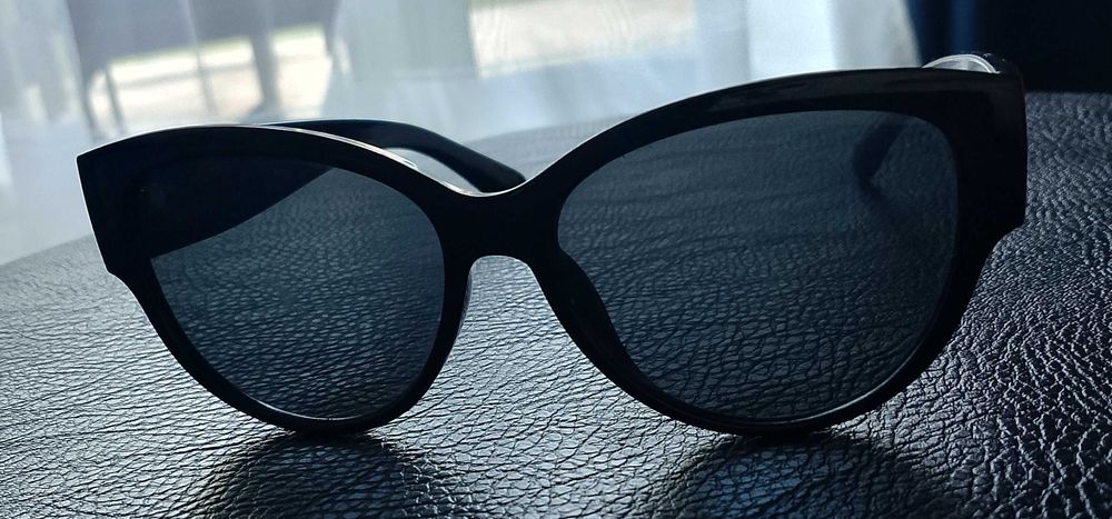 Okulary przeciwsłoneczne ysl czarne modne cat Laurent