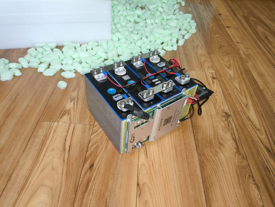 Батарея EVE Lifepo4 100A 12v 1300Wh bms JK 100A Новая!