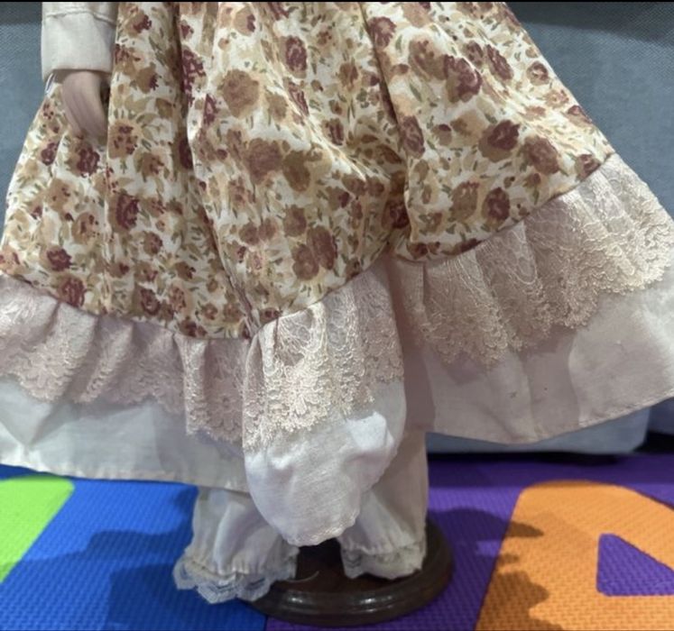 Boneca de porcelana