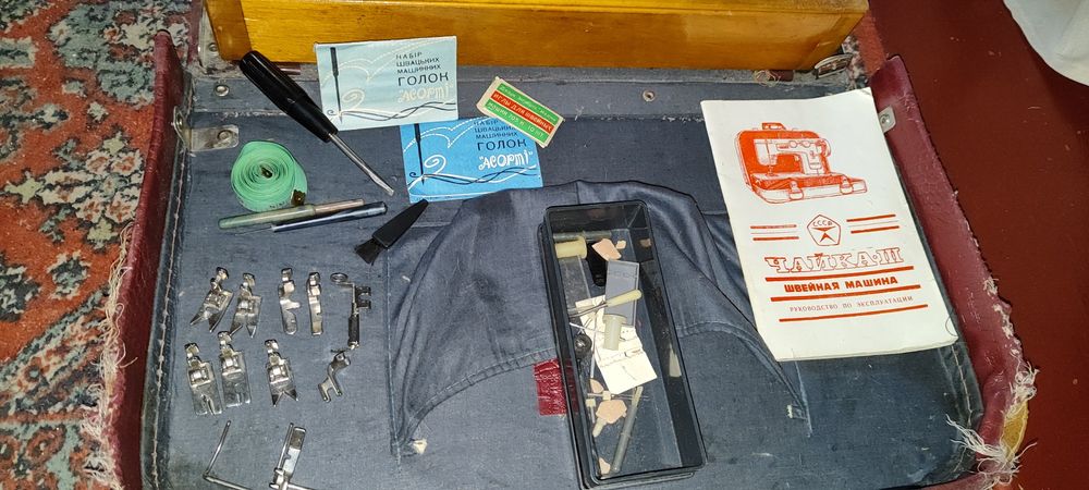 Швейна машинка Чайка-3