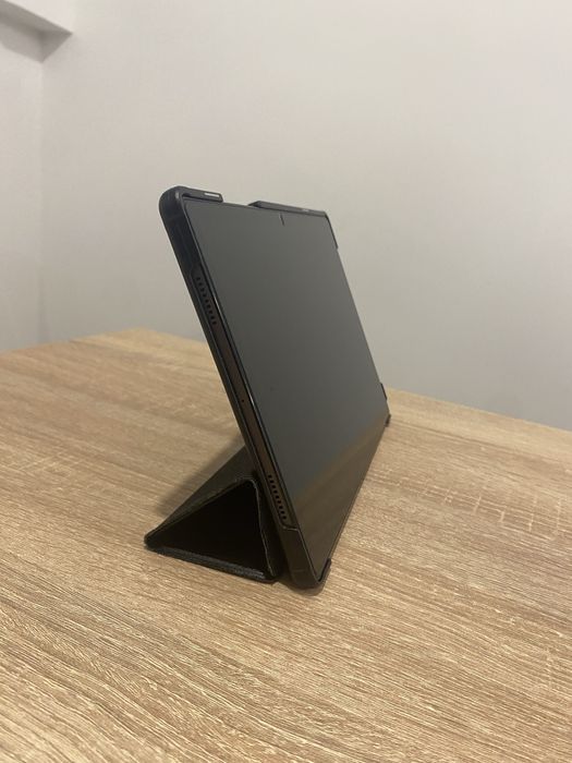 Sprzedam tablet Samsung Galaxy Tab A8 WiFi + Etui ochronne