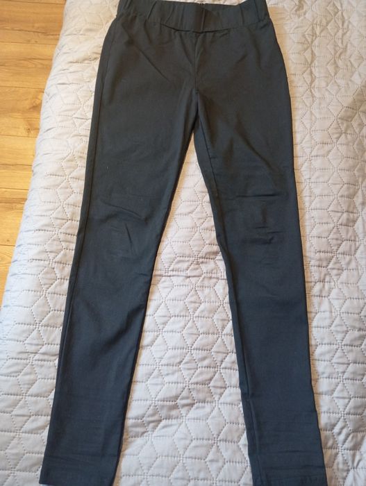Czarne damskie dziewczęce spodnie rurki S/M