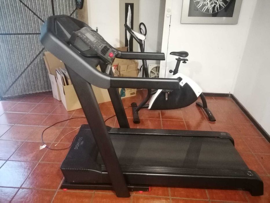 Passadeira de Corrida Perfomance T900C Domyos
