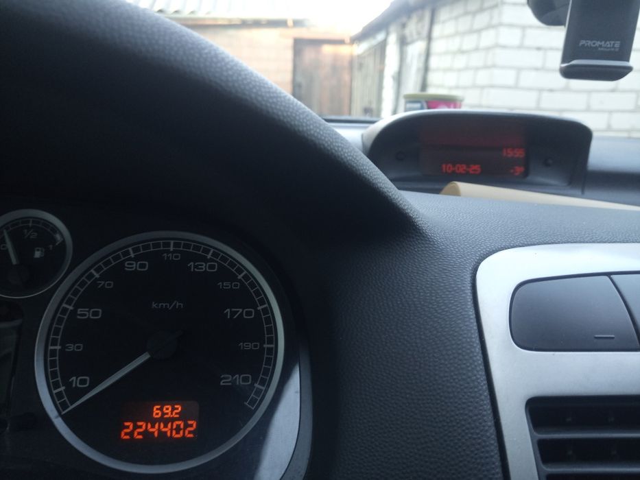 Peugeot 307sw дизель 1.6