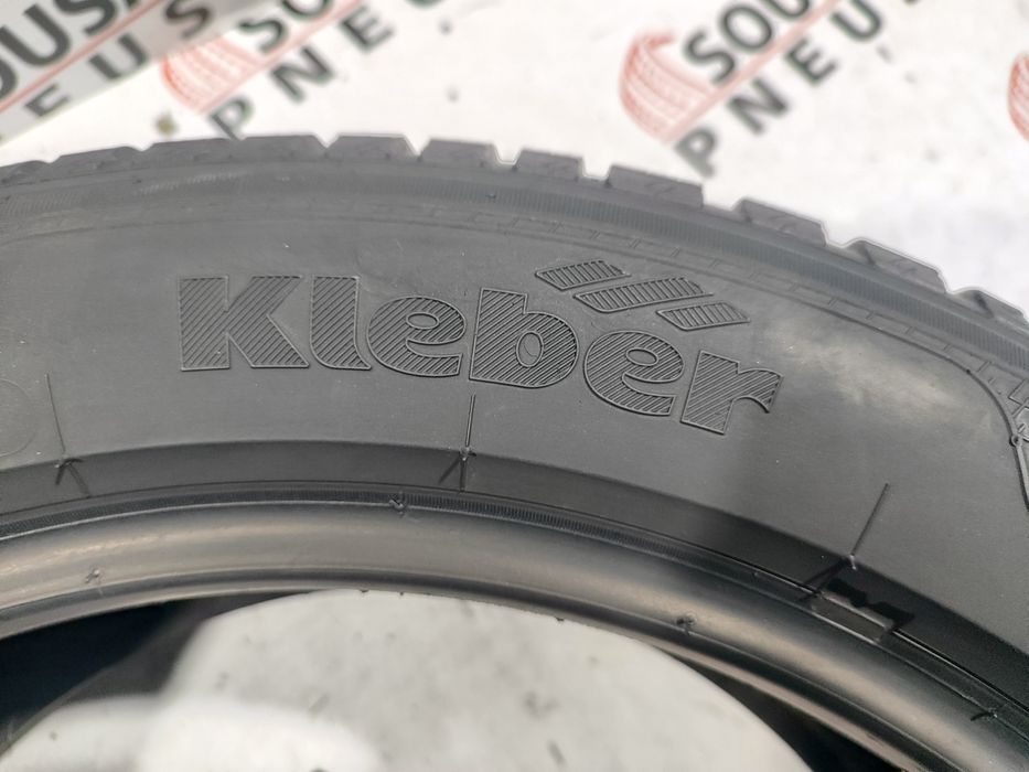 2 pneus semi novos 215-55R18 Kleber - Oferta dos Portes