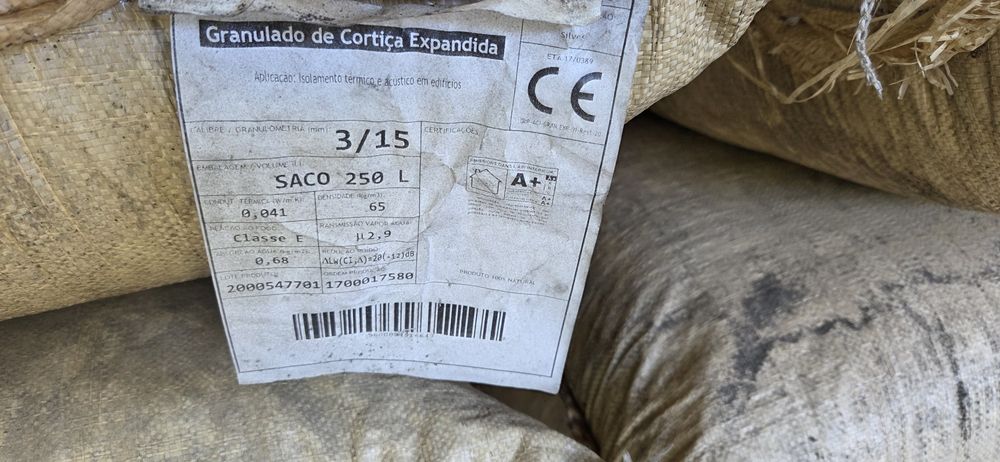 Granulado de cortica expandida/Cork granules