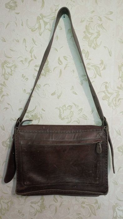 Большая байкерская сумка с толстой кожи