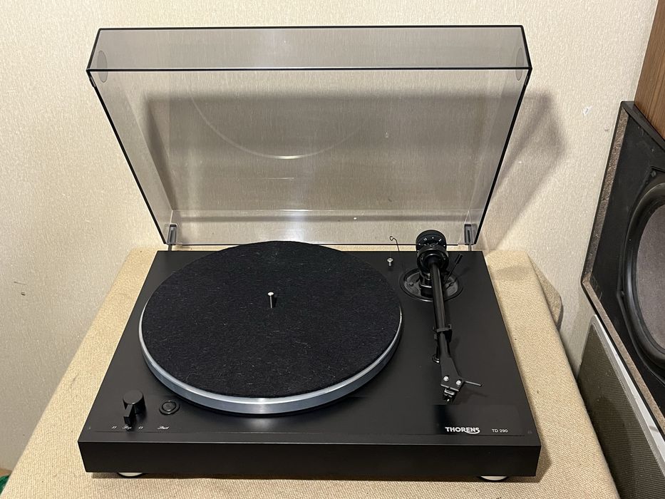 Высококачественный проигрыватель винила THORENS TD-290 (ЗВУК!)