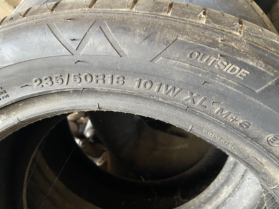 Pneus 235 50 R18