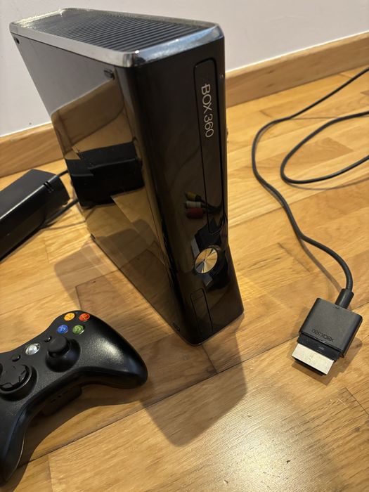Xbox 360 + comando + controladora