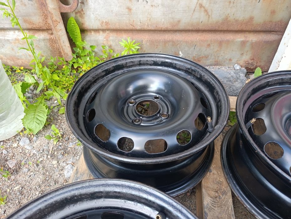 Диски R15 4x108 ет 27 Dia 65.1