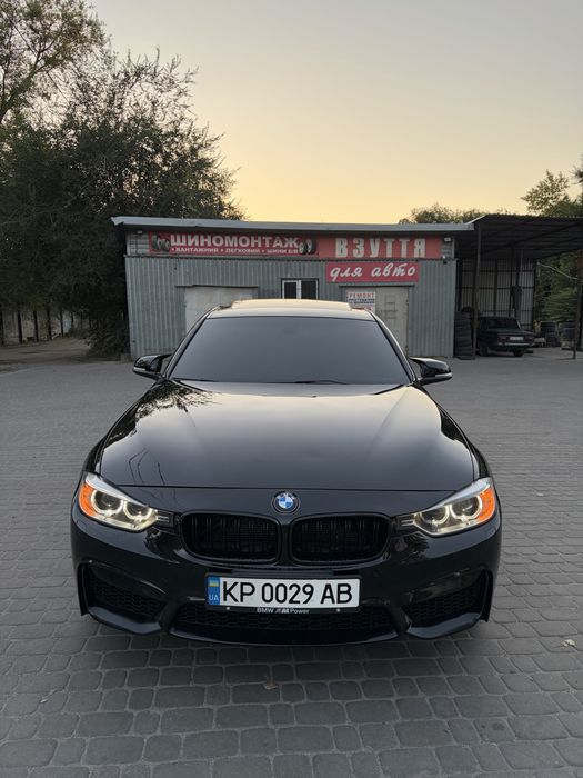 BMW F30 . 3 series