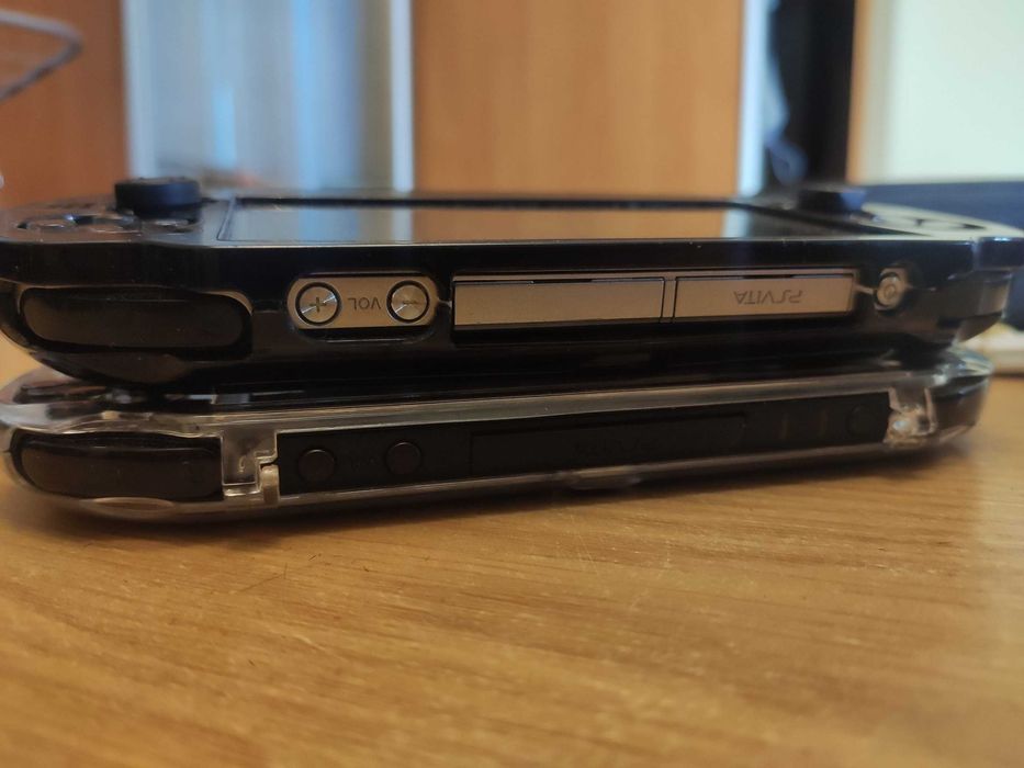 Sony PS Vita Slim + PS Vita FAT OLED