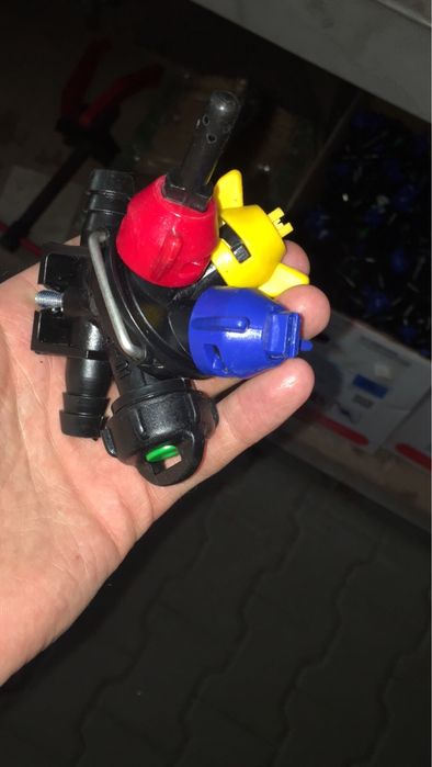 Навісний оприскувач, оприскувач, обприскувач польський