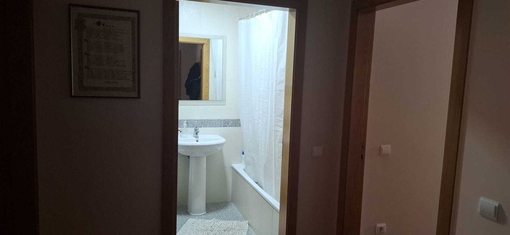 Apartamento T2 Centro Caminha - Junto Rio Coura - Avenida de Camões - 1º andar com elevador