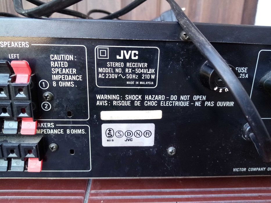 Amplituner JVC RX