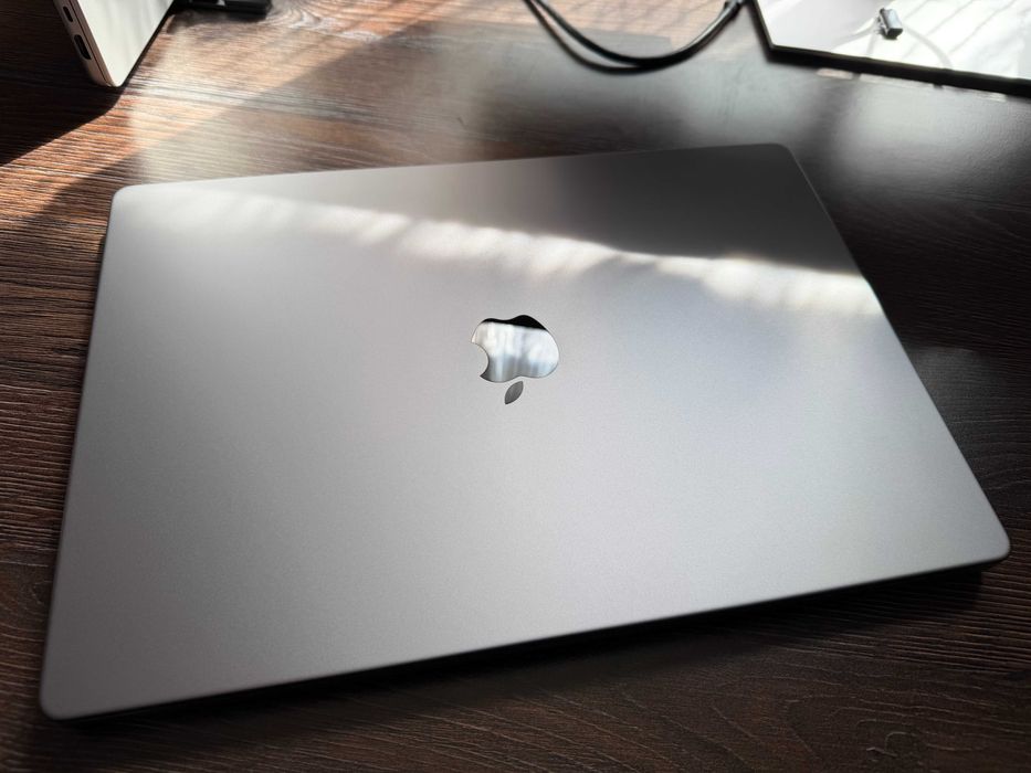 macbook pro m2 max - купити ноутбуки - Ціна на OLX.ua
