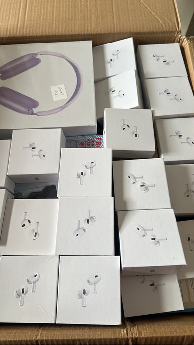 AirPods Pro 2ª Geração USB-C Originais Apple | Caixa e acessórios