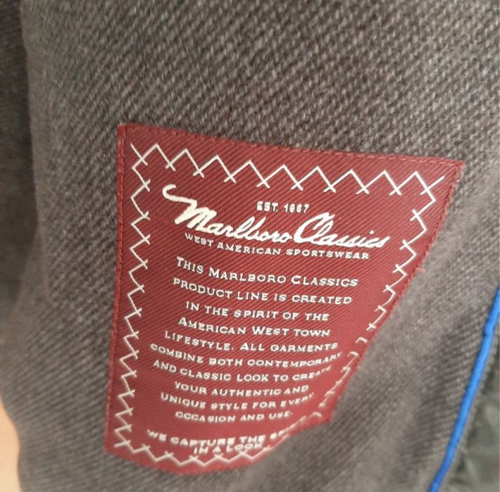 Casaco MARLBORO CLASSICS castanho impermeável e forrado