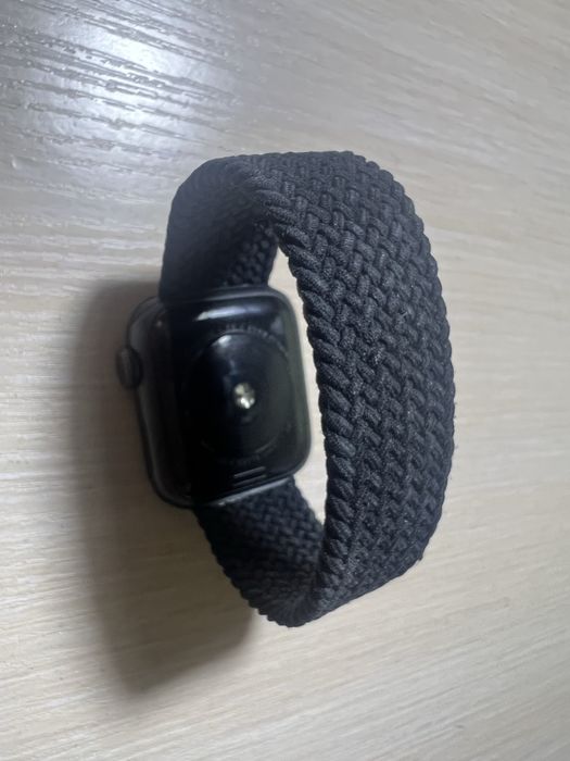 Apple Watch SE 40 mm