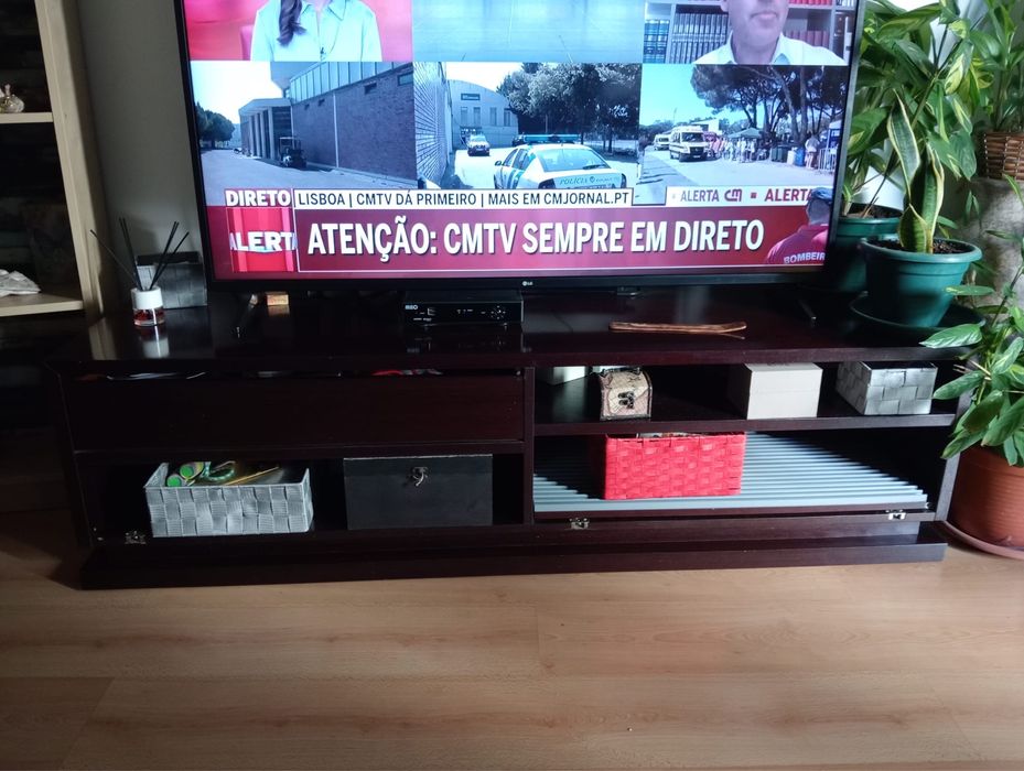 Móvel de Tv em ótima condição