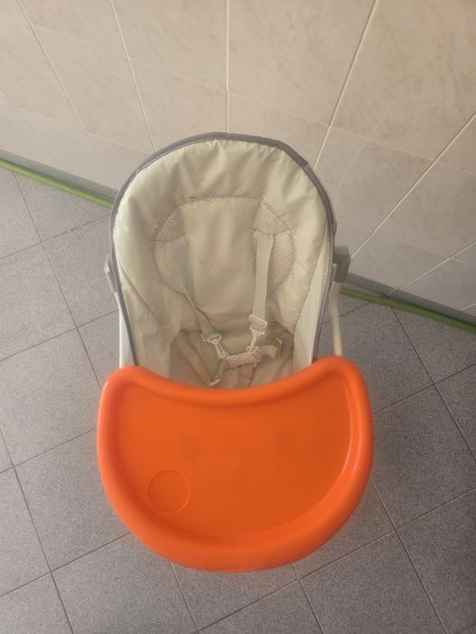 Cadeira de refeiçao