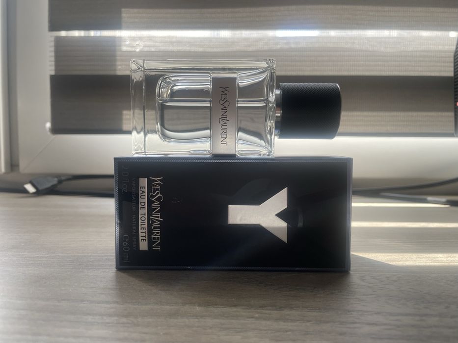 Yves Saint Laurent Y EDT (ubytek)