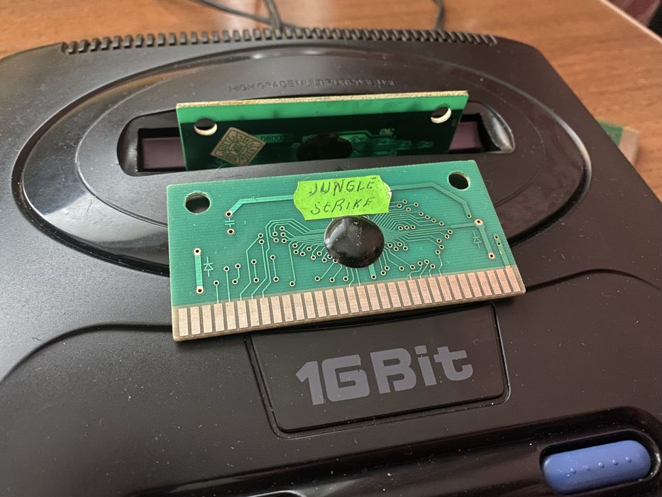 Sega mega drive 2 2шт