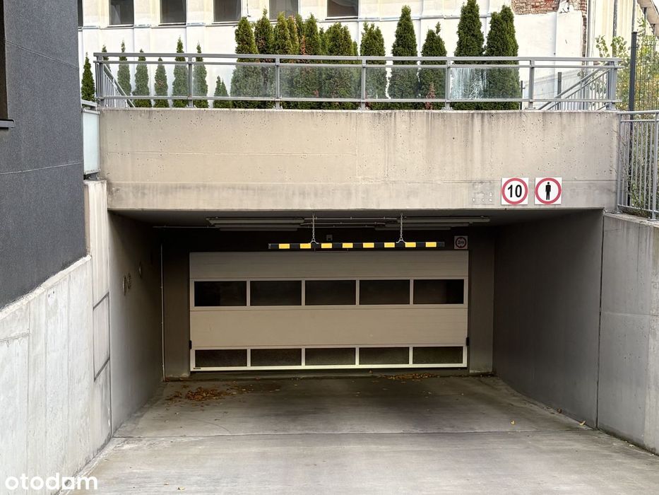 Miejsce parkingowe w garażu podziemnym ul. Szczęśliwicka na Ochocie - Widok 4