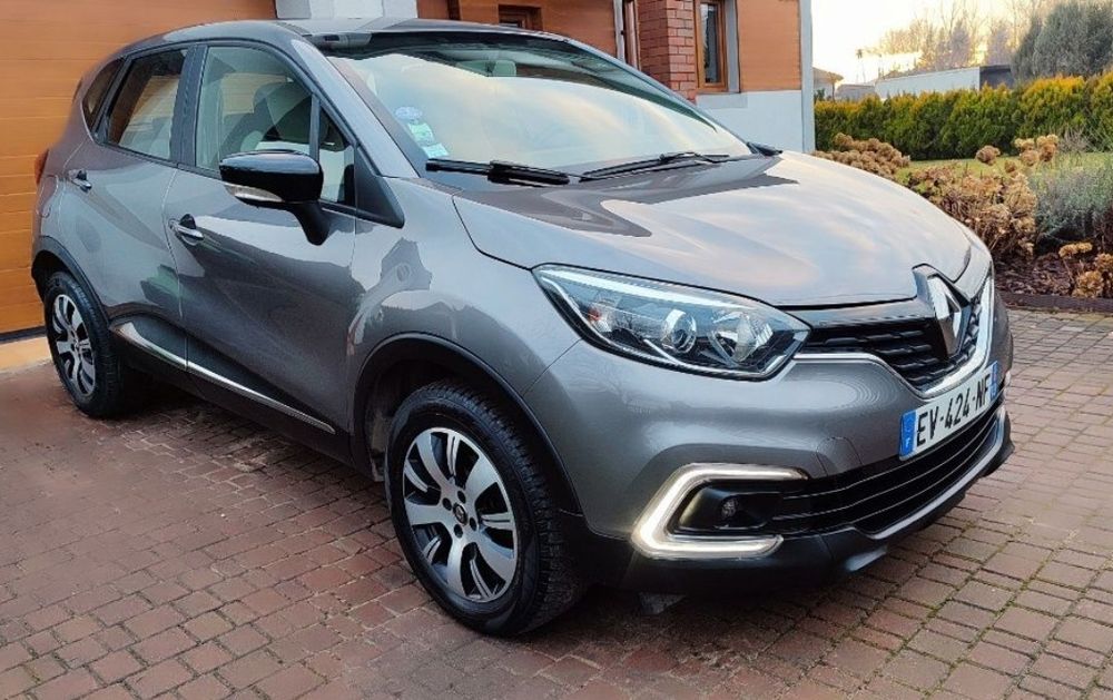Renault Captur benzyna bogate wyposażenie INTENS
